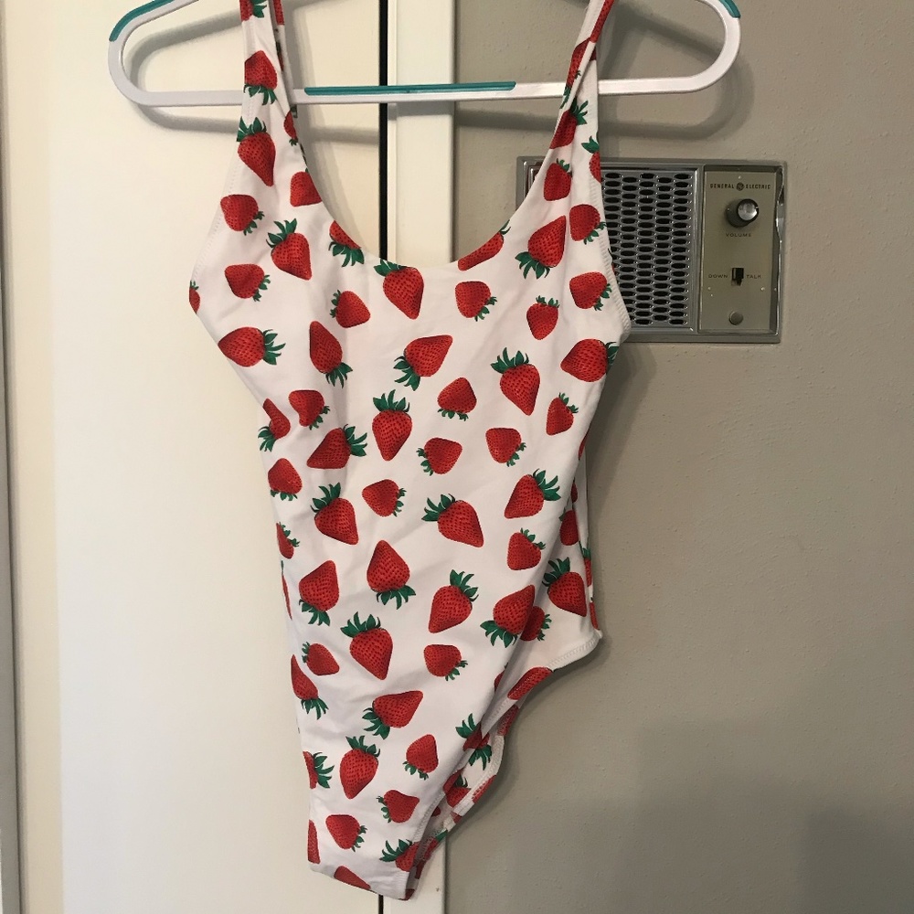 Show me your mumu swimsuit